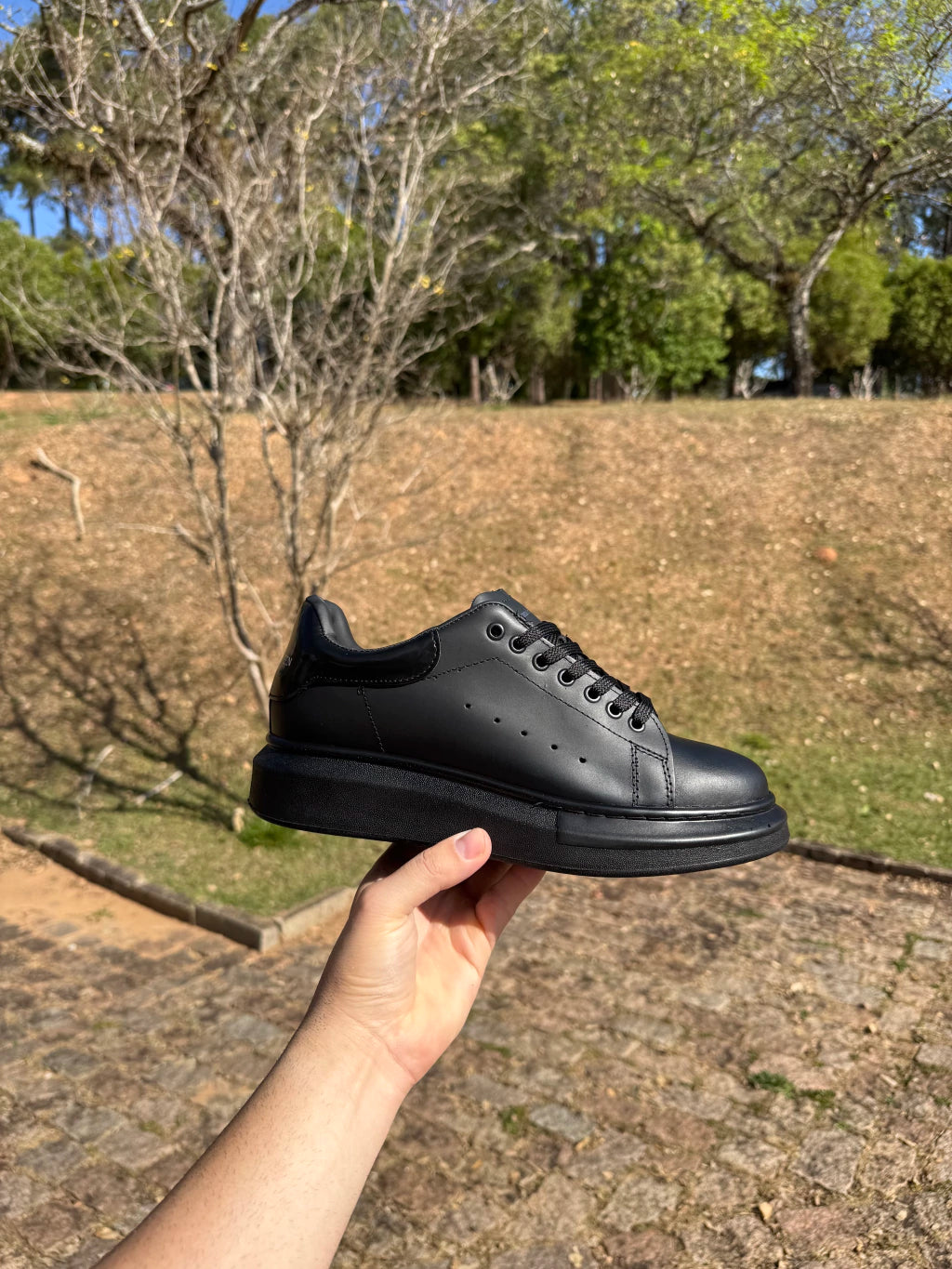 Alexander Mcqueen Todo Preto