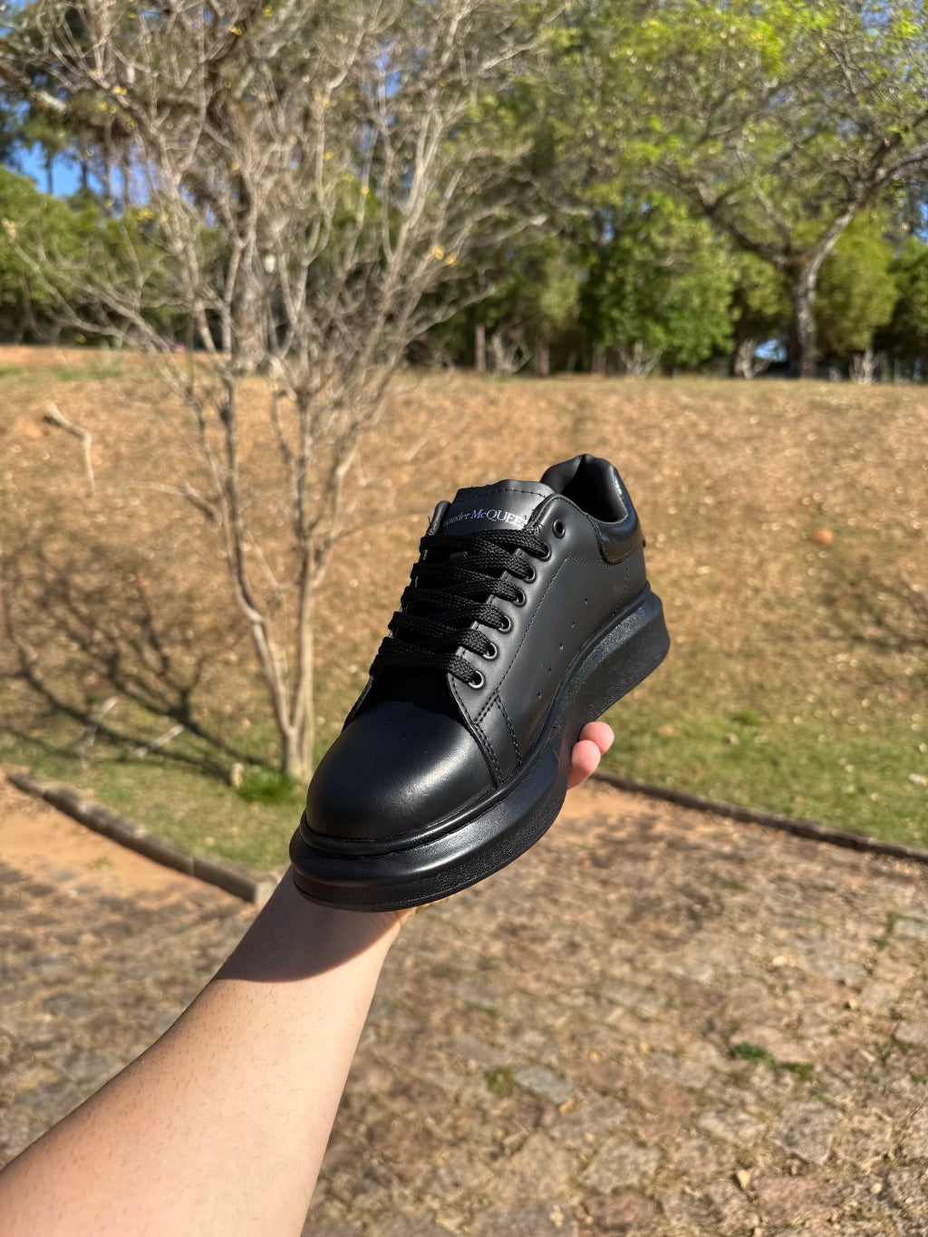 Alexander Mcqueen Todo Preto