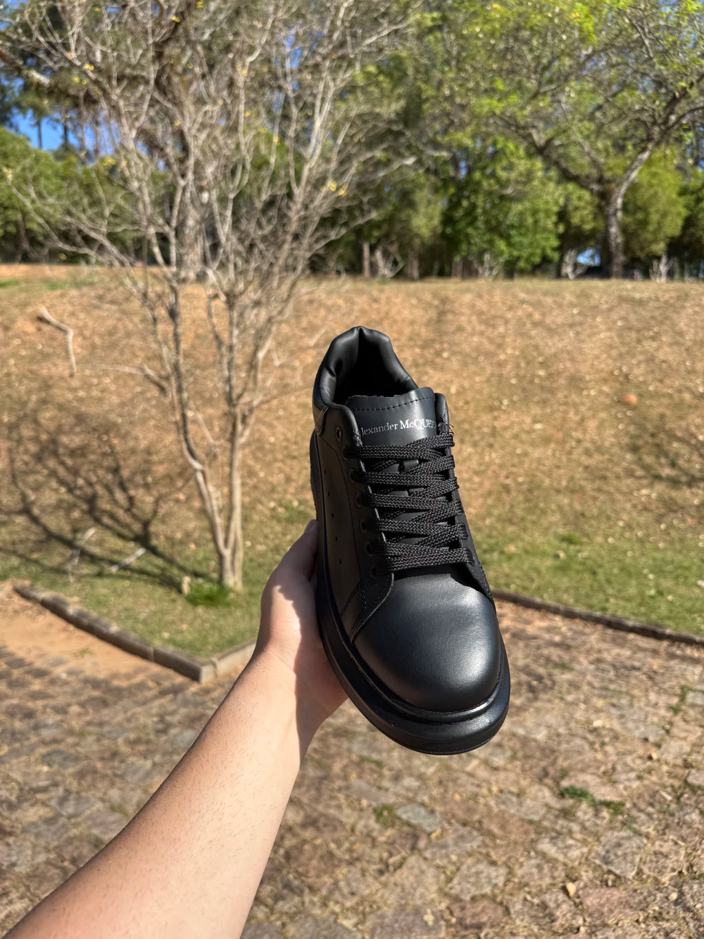 Alexander Mcqueen Todo Preto